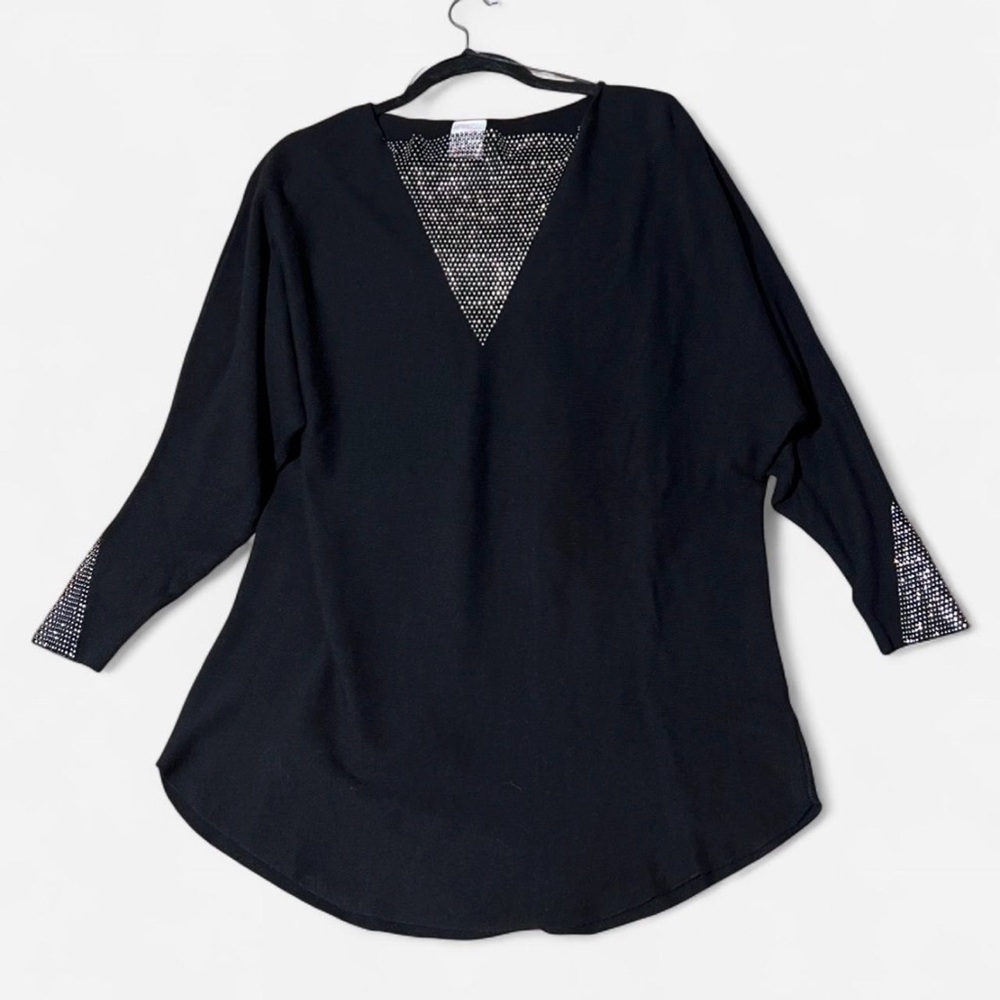 NWOT Luna Black Rhinestone Studded V-Neck And Sleeve Women's Top Size 2X - Picture 2 of 8